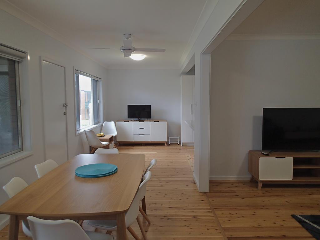 Dungowan Holiday Accommodation Erowal Bay Rum bild
